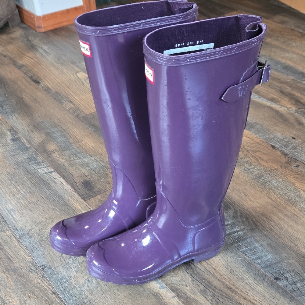 Hunter Glossy Purple Tall Rain Boots